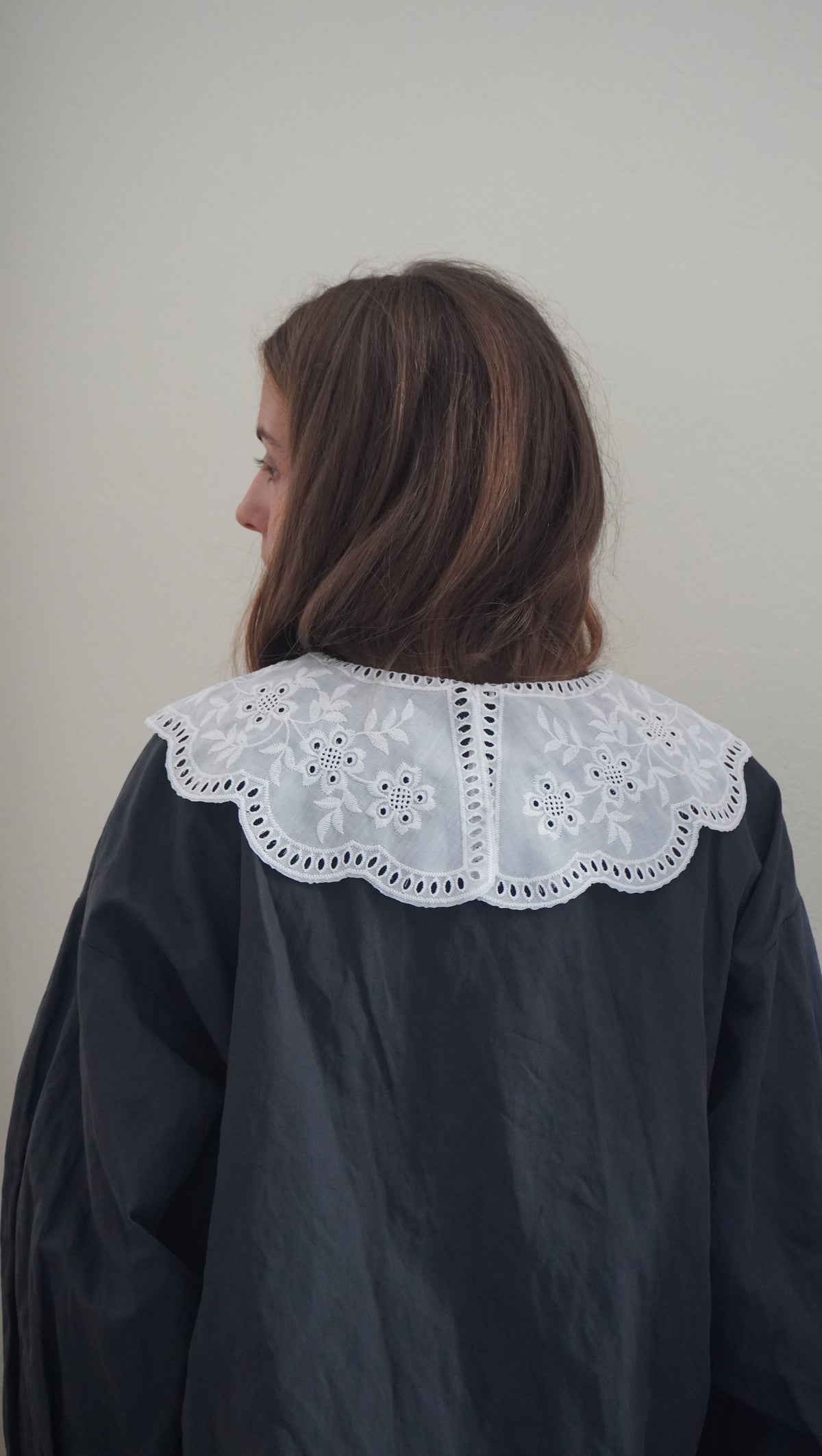 BLOUSE PIN DENTELLE