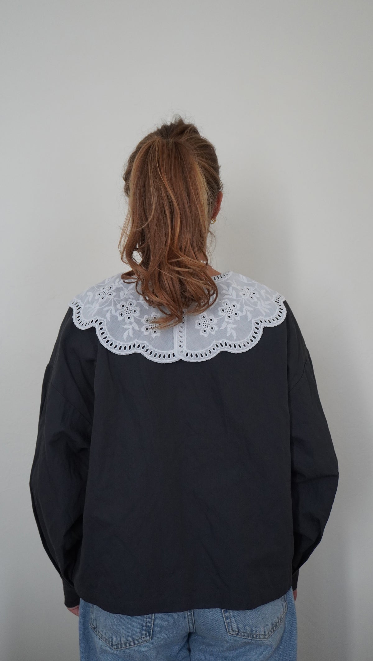 BLOUSE PIN DENTELLE